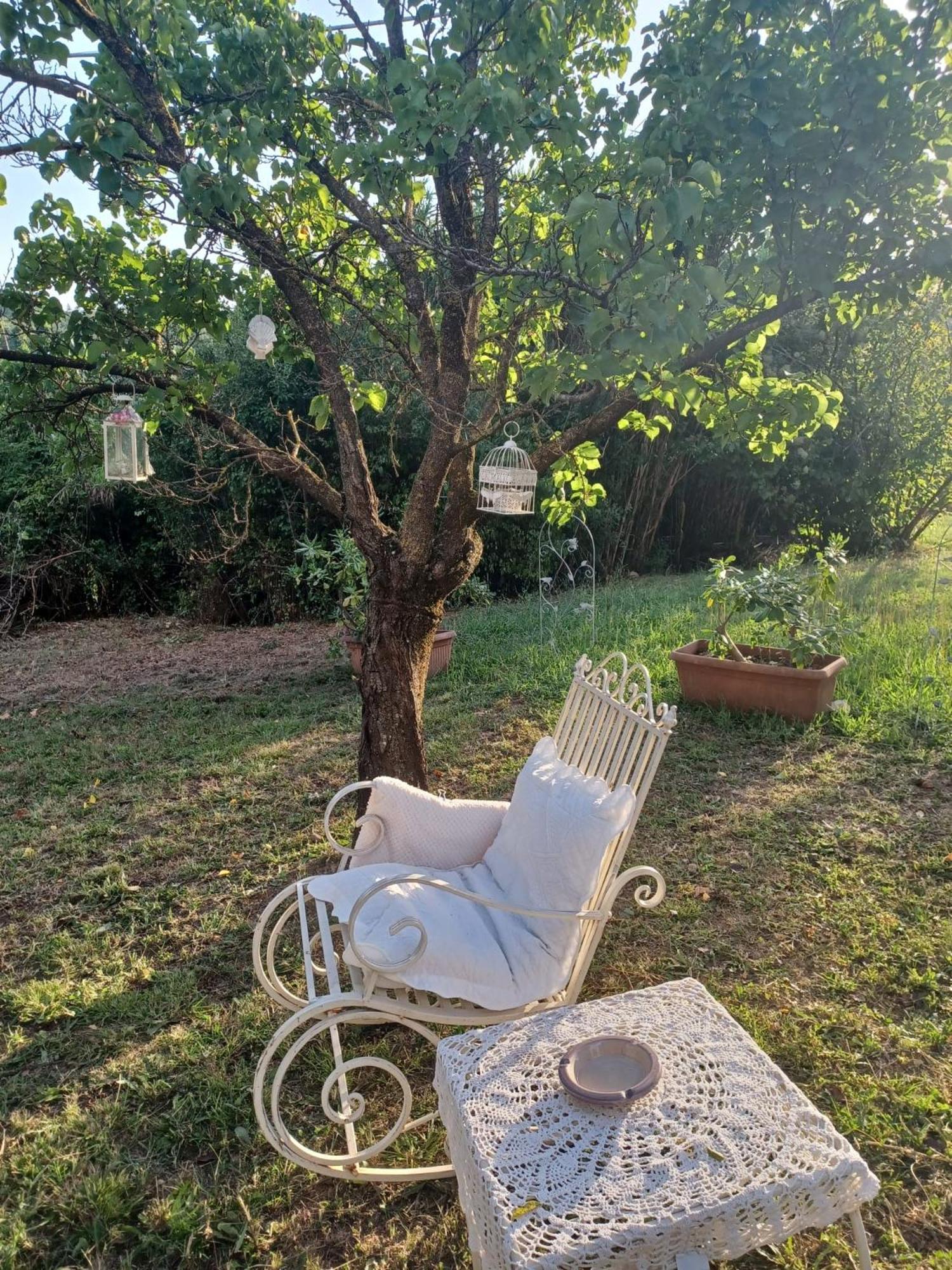 La Maison De Jardin Лука Екстериор снимка